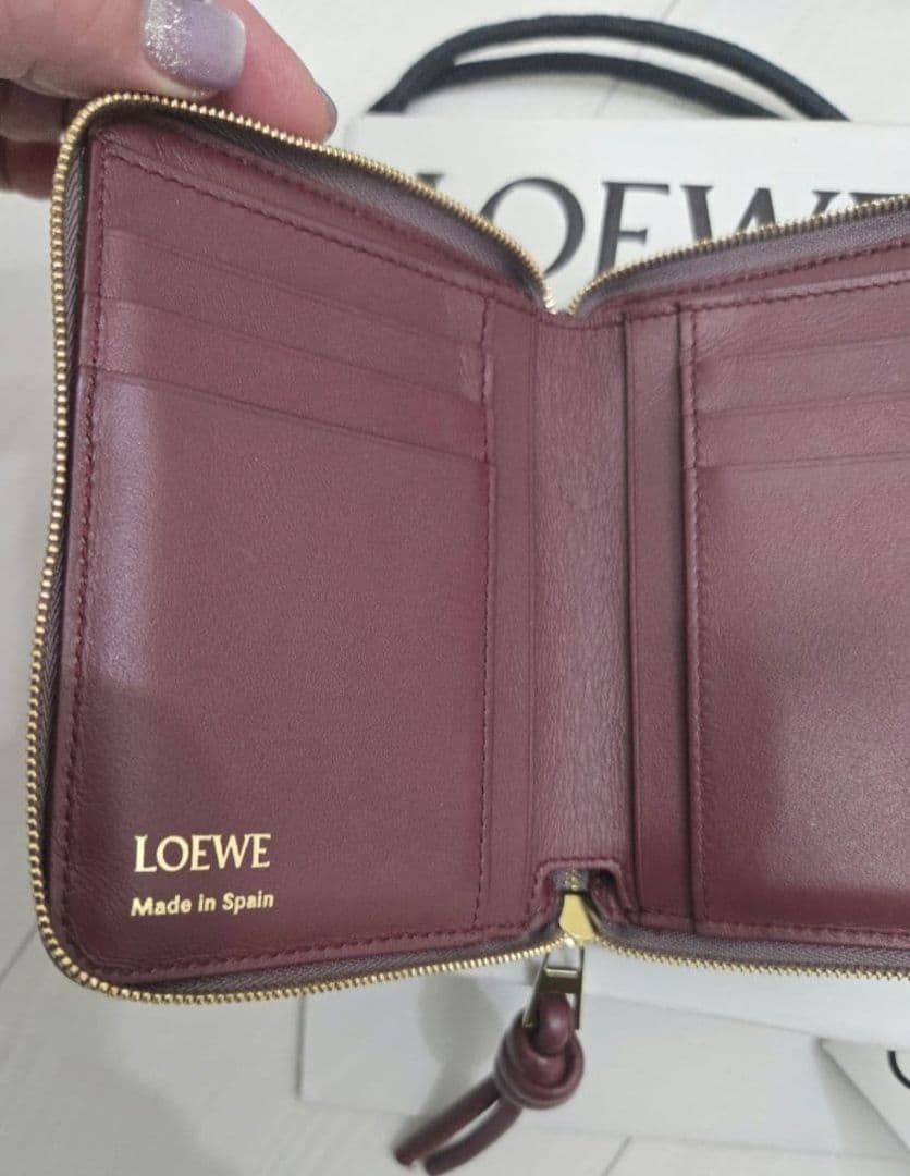 LOEWE パープル 二つ折り財布