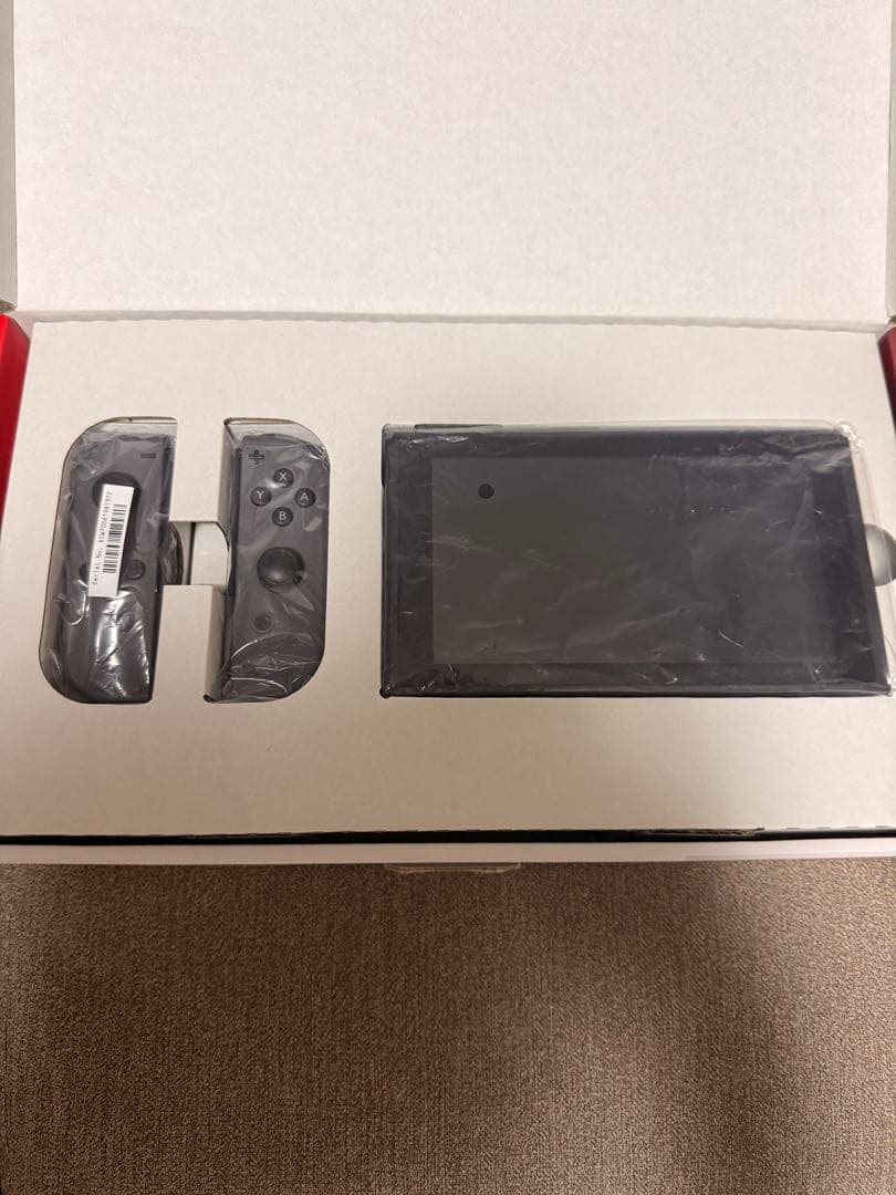 【大人気】Nintendo Switch 本体　美品 動作確認済み