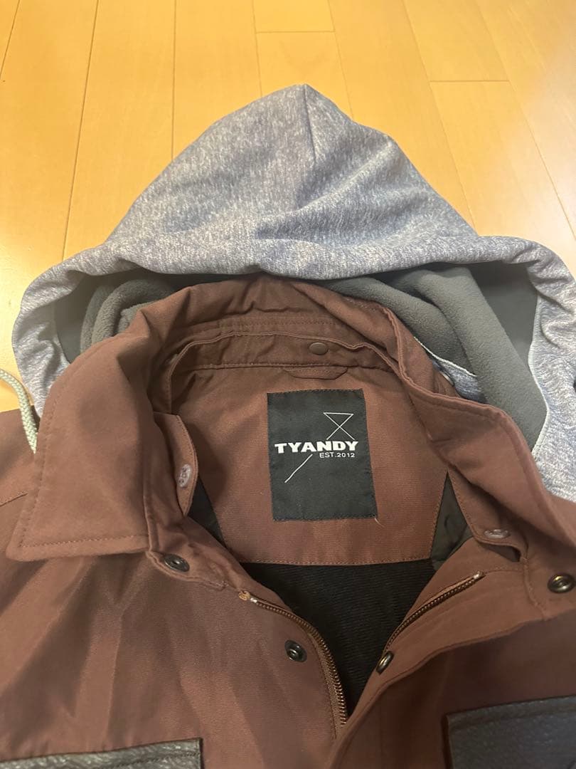 超お得！レア！TYANDY スノーボードウェア上下セット　ユニセックスLサイズ