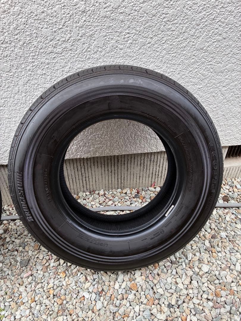 【①/2】ブリヂストンECOPIa 195/80R15 タイヤ 2本セット