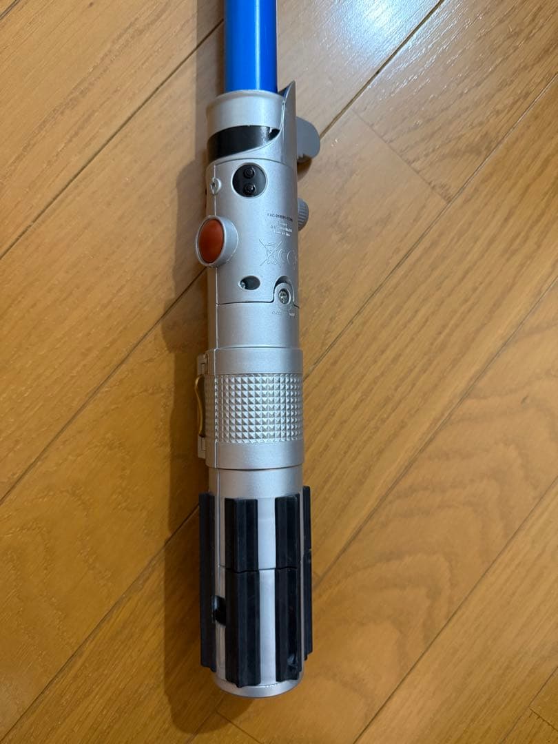 スターウォーズ ライトセーバー レイ