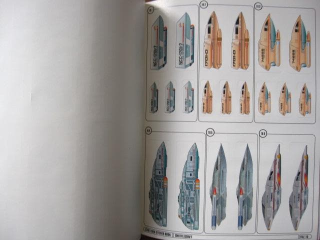 The Star Trek Sticker Book　スター・トレック