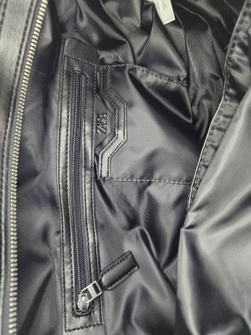 【ZARA】グレインフィニッシュ ボストンバッグ