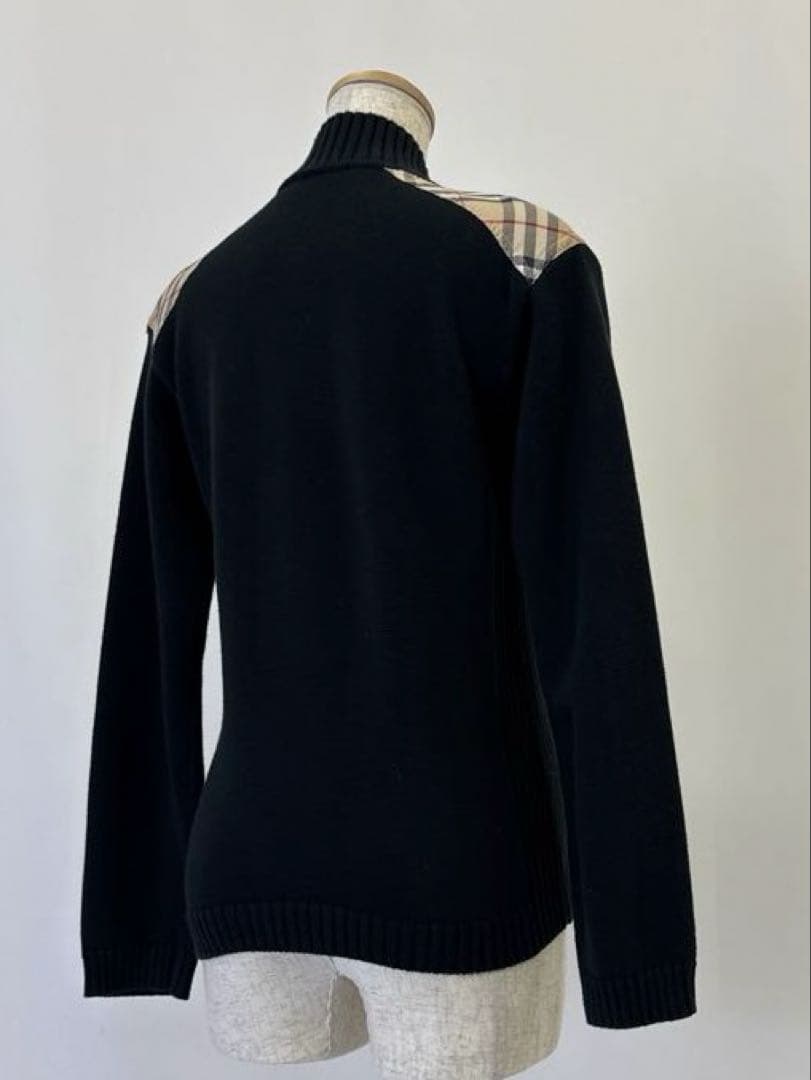 みり【極美品】Burberryバーバリー✨ノバチェック切替