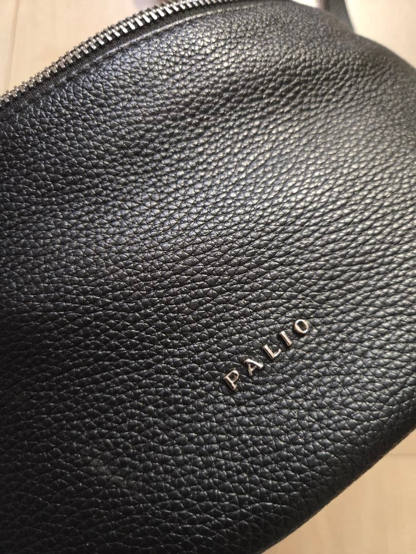 PALIO ボディバッグ　黒