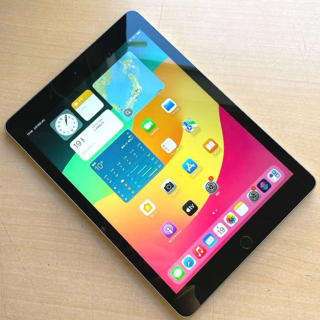 iPad 第6世代　A1893　Wi-Fi スペースグレイ　32GB 美品