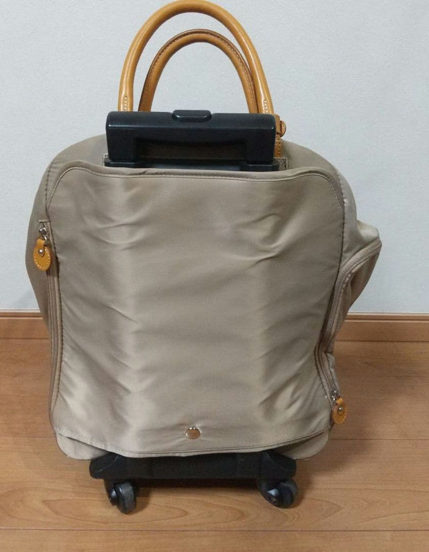 【えっちゃん】カナナプロジェクト　トロリーキャリーバッグ　ベージュ　機内可