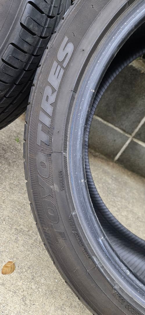 TOYOTIRE 245/45/R20 23年製4本セット2個口発送　送料込み①