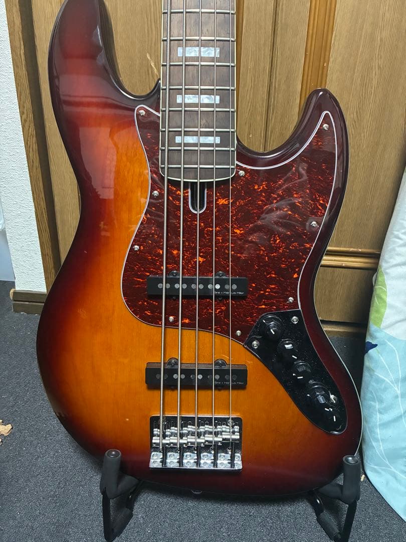 【美品】SIRE (サイアー)V7 Alder-5TS