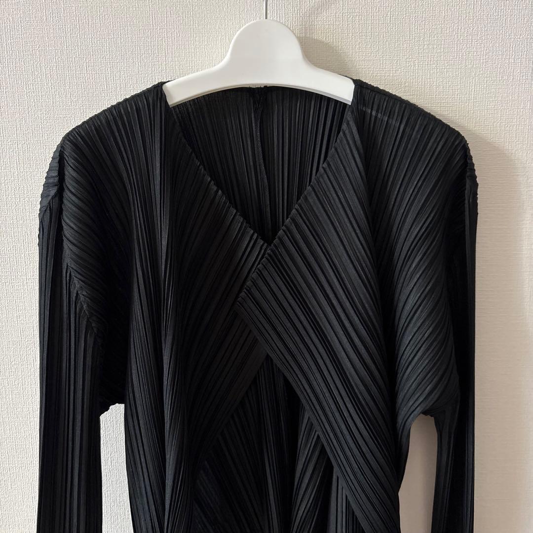 PLEATS PLEASE プリーツプリーズ イッセイミヤケ カーディガン 黒3