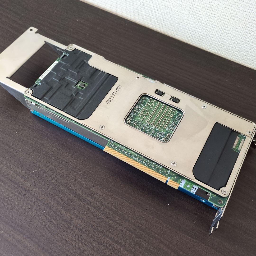 Intel Xeon Phi 7120A コプロセッサ