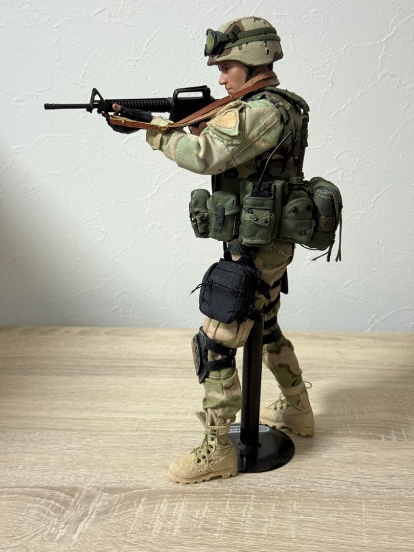 1/6 ミリタリーフィギュア スタンド付き ホットトイズ GIジョー