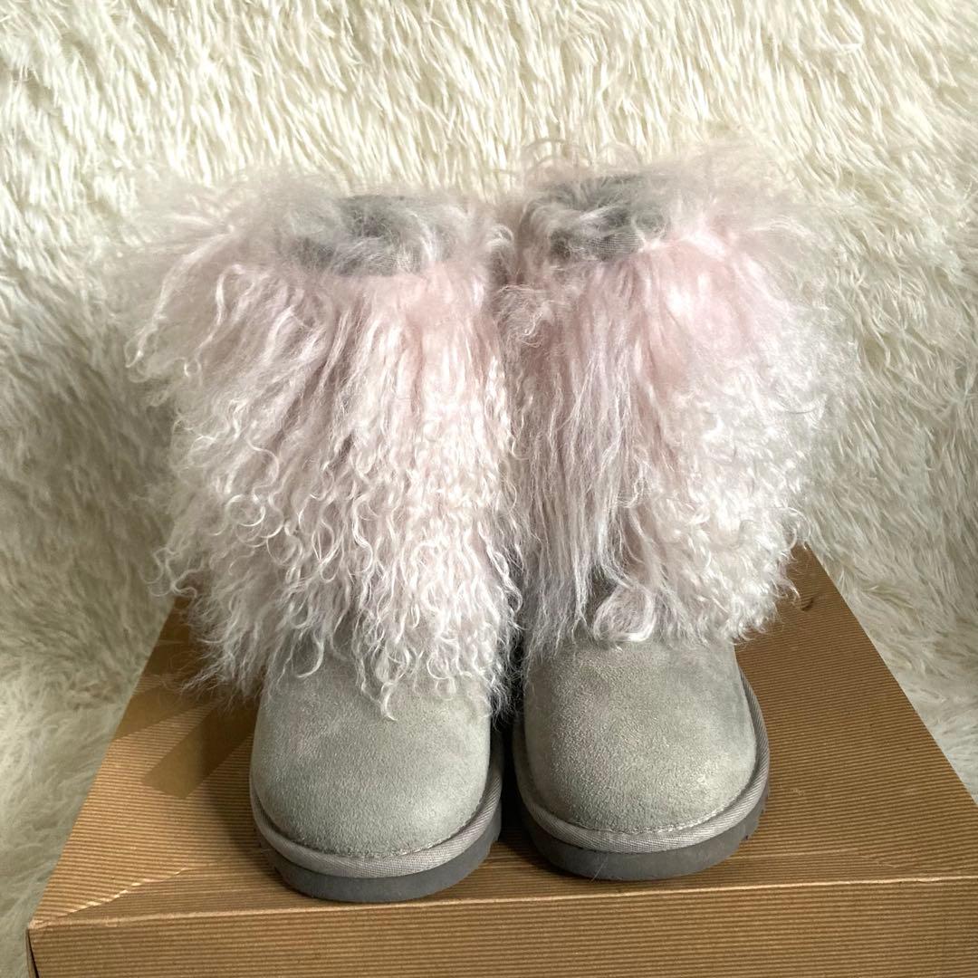 ＊Ｕ＊ UGG ムートンブーツ　ボア　ファー　保存箱付き　23cm