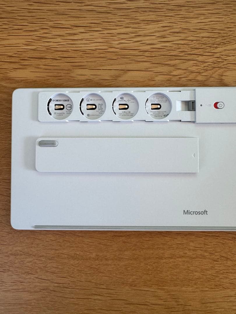 Microsoft デザイナーコンパクトキーボード