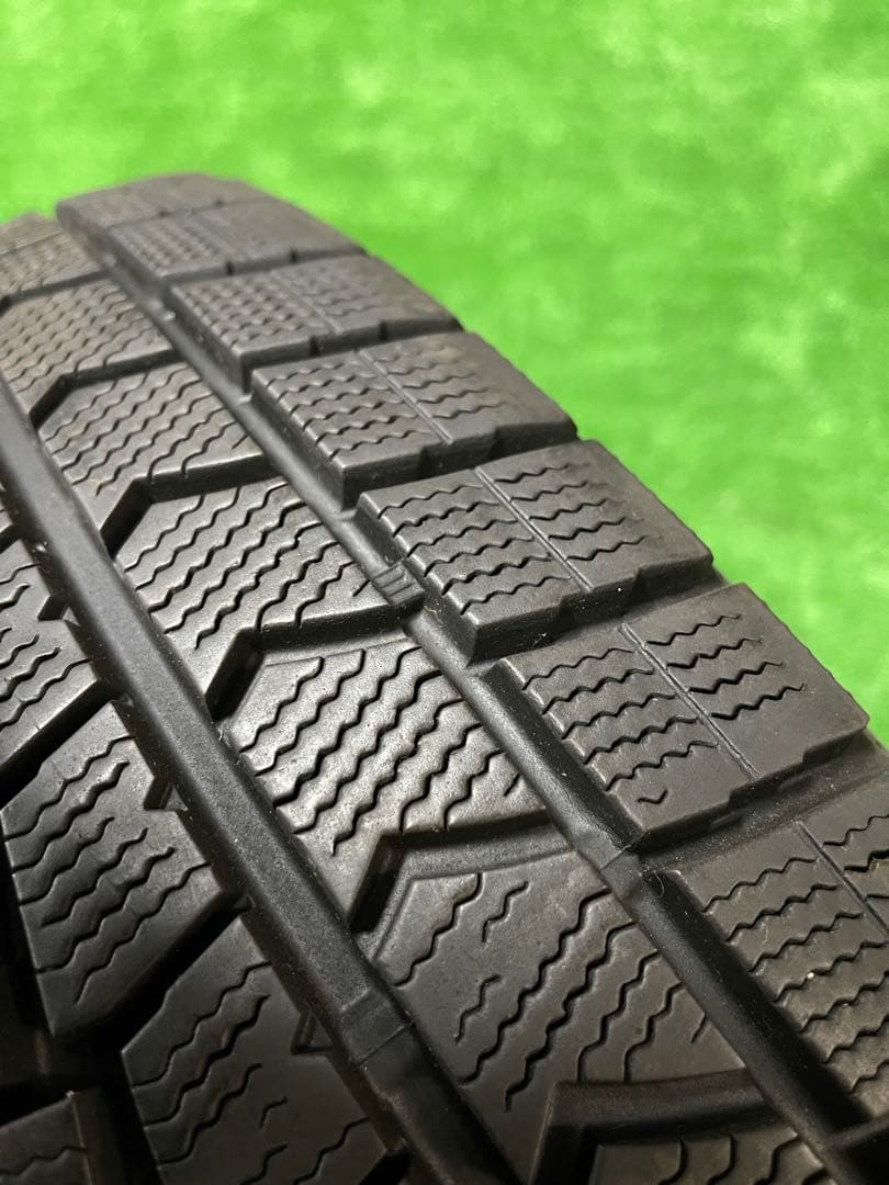 バリ山20年製　215/65R16 1本　スタッドレス ダンロップ WM02