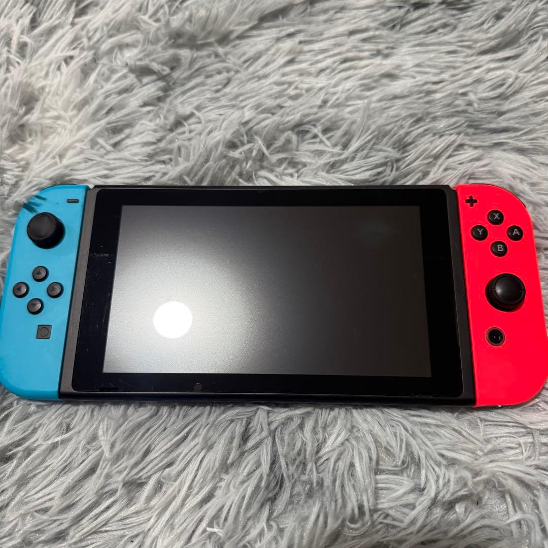 【美品】Nintendo Switch 本体 ジョイコン ドック グリップ