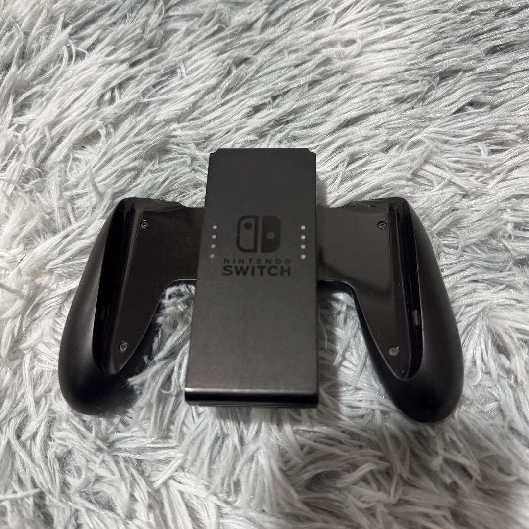 【美品】Nintendo Switch 本体 ジョイコン ドック グリップ