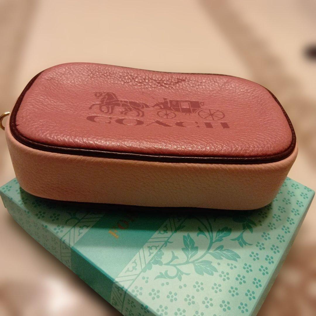 COACH　ショルダーバッグ・ボディバッグ・ウエストポーチ