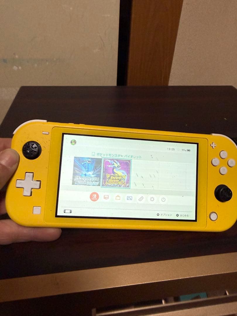 NINTENDO SWITCH LITE イエロー　HDH-001
