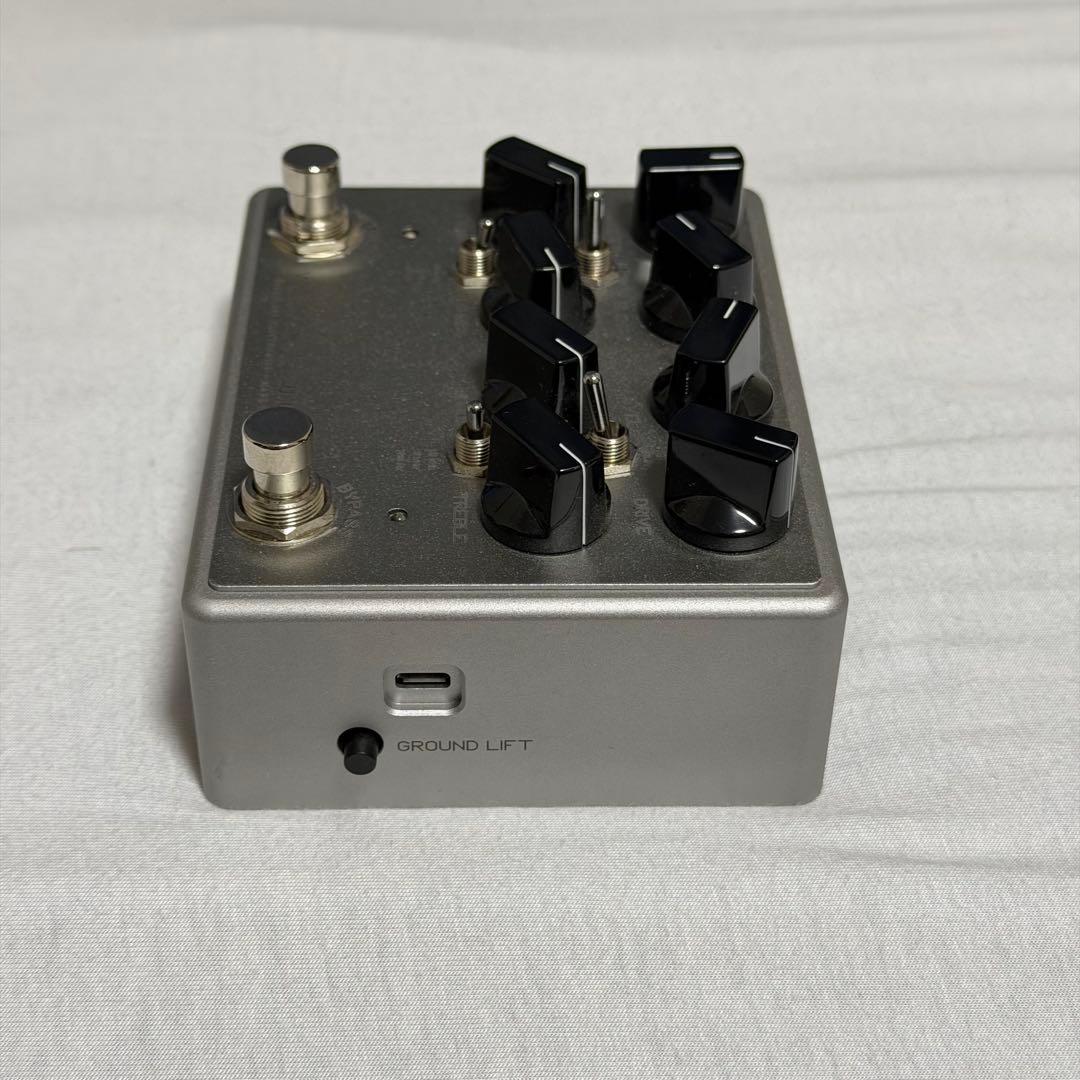 ベース darkglass VINTAGE ULTRA v2 with aux in