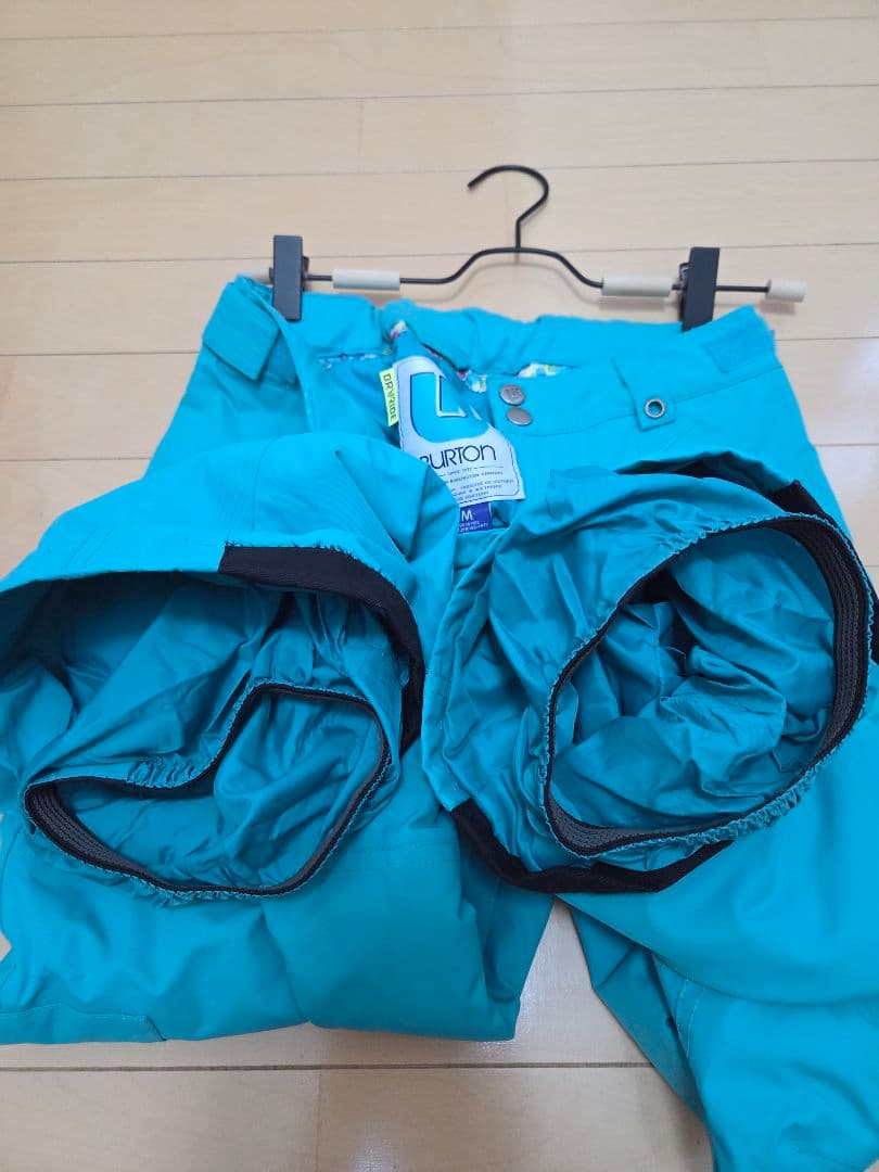 BURTONキッズM(140)スノーウェア＆パンツセット
