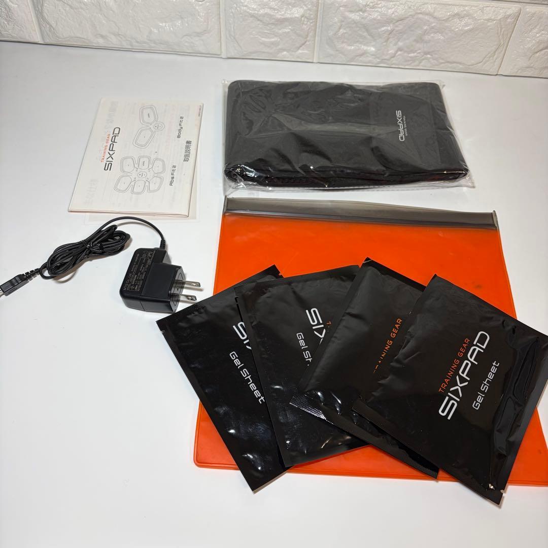 SIXPAD　Abs Fit2　シックスパッド　アブズフィット2　充電式　EMS