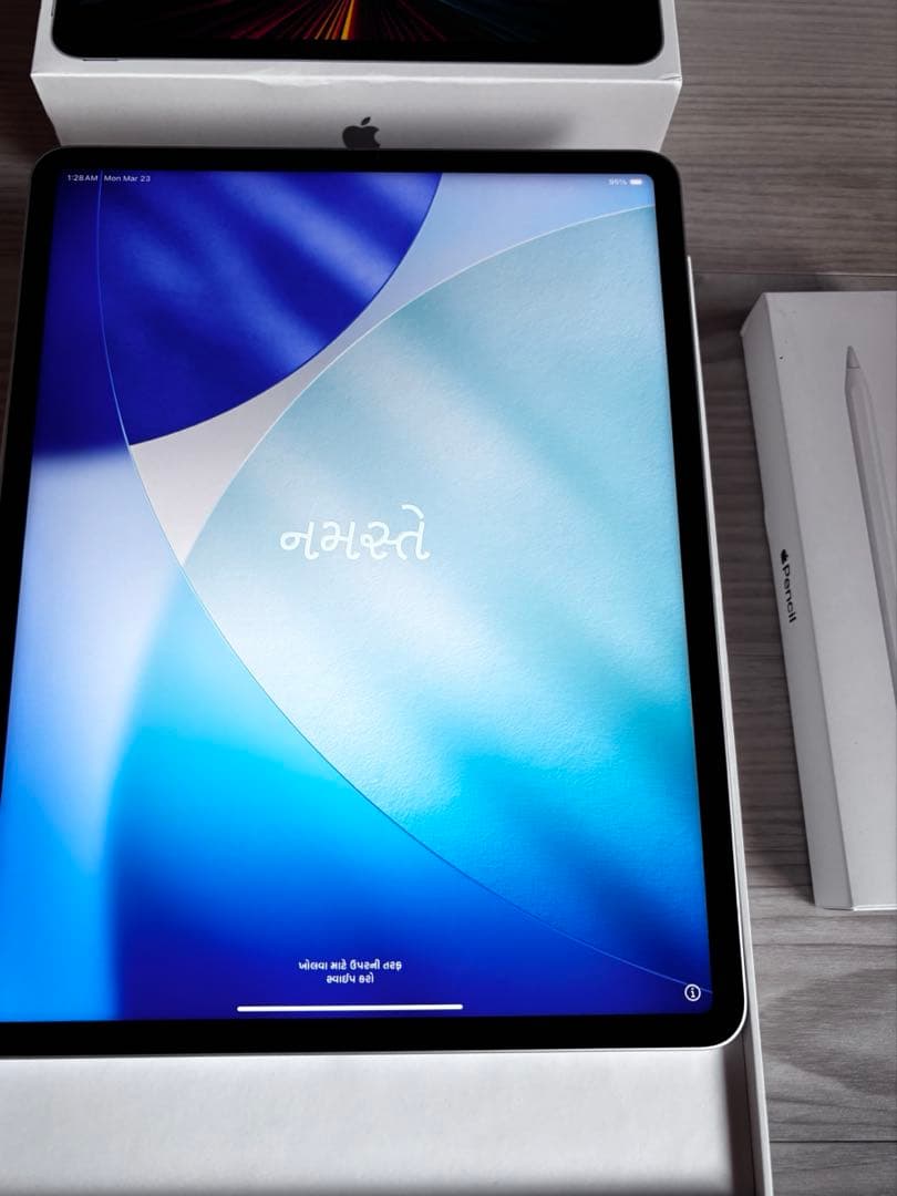 Apple ipad pro 第5世代　12.9inch M1 128GB