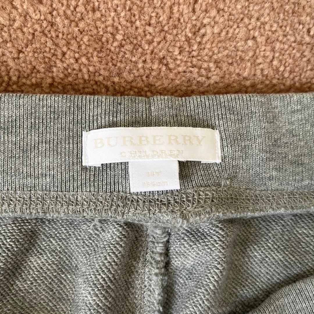 Burberry ロゴ入り長袖Tシャツ　ハーフパンツ　164cm　まとめ売り