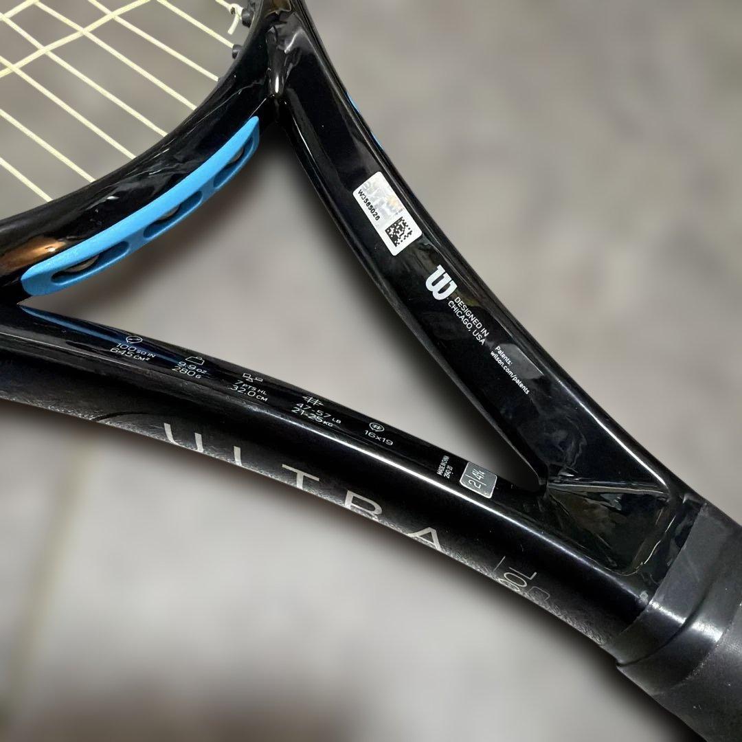超美品　Wilson ULTRA100L V3.0 硬式テニスラケット280g