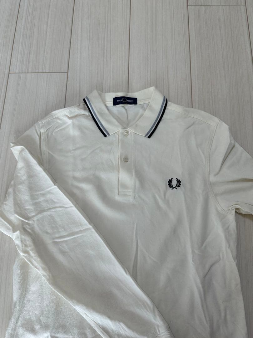 FRED PERRY ホワイト長袖ポロシャツ M