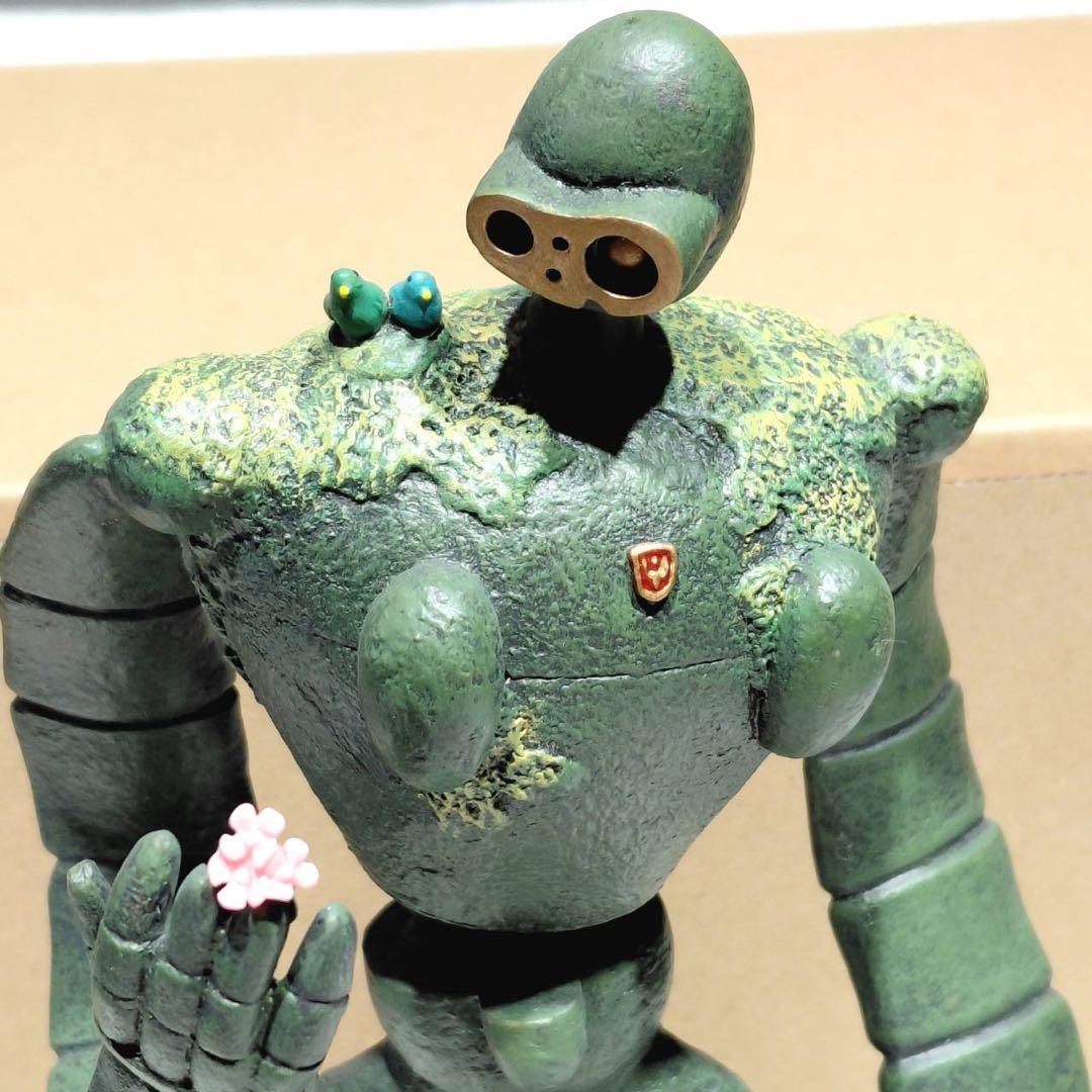 新品！【迅速発送】ジブリ　天空の城　ラピュタ　ロボット兵　オルゴール　フィギュア