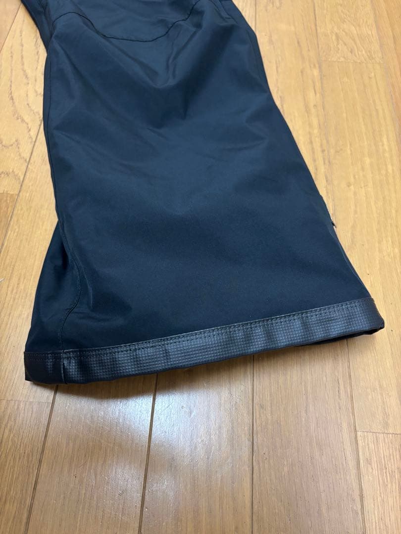 u*i様 VOLCOM スノーボードパンツ ブラック M