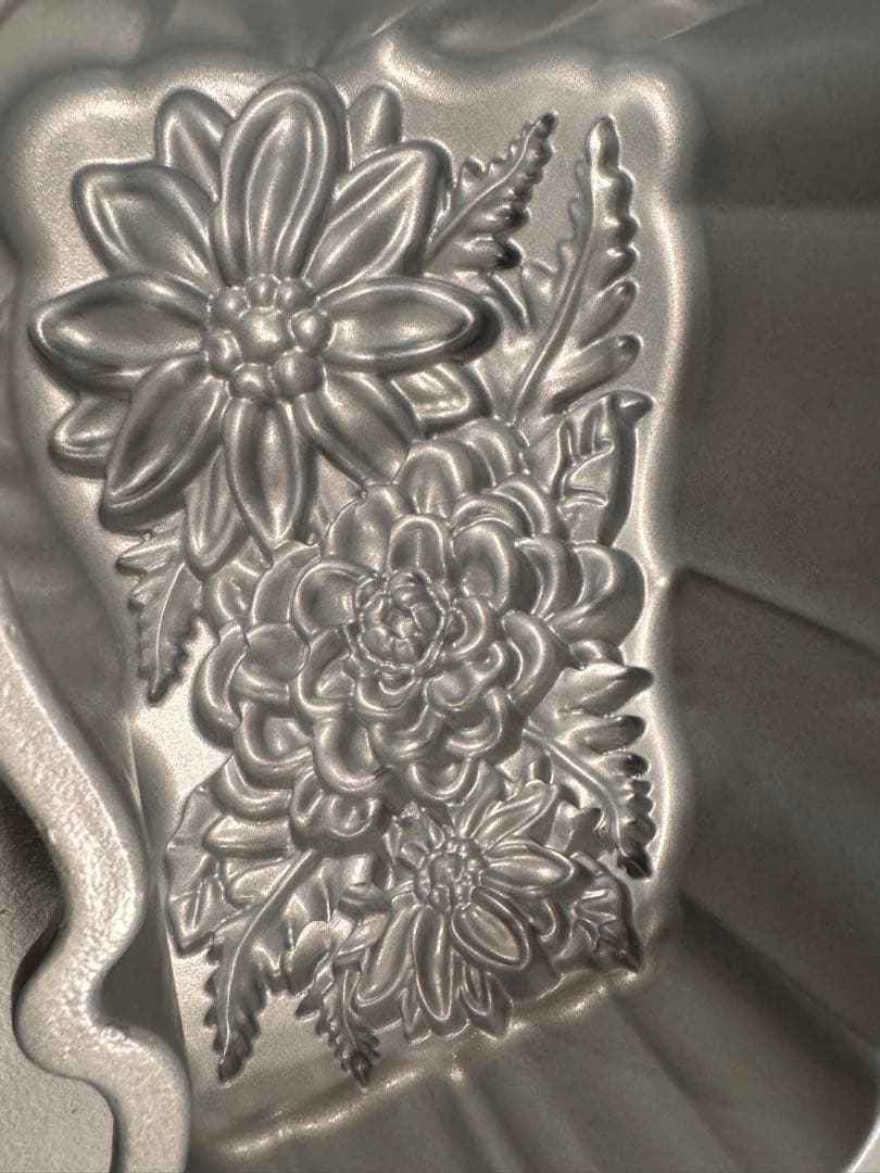 NORDIC WARE ノルディックウェア　ワイルドフラワー　ローフパン