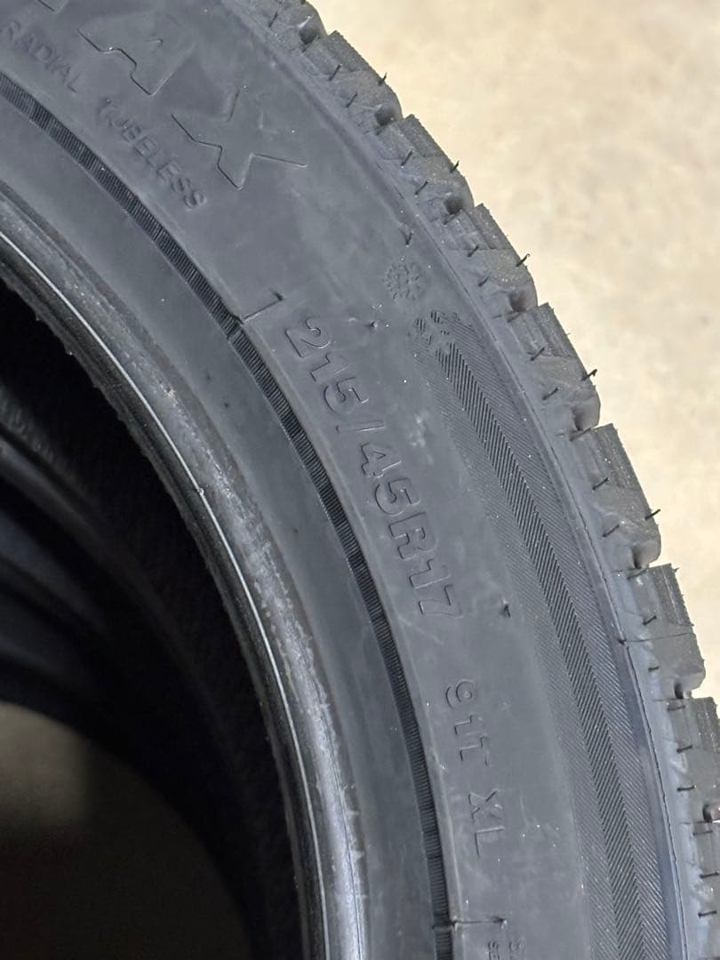 新品　GRIPMAX ICE X 215/45R17 91T XL