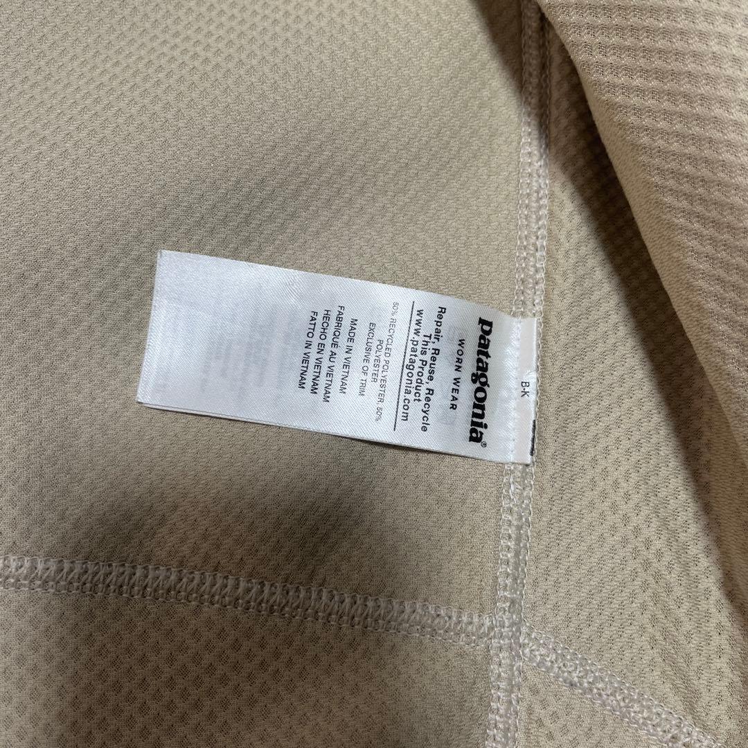 patagonia フリースベスト アイボリー/ネイビー