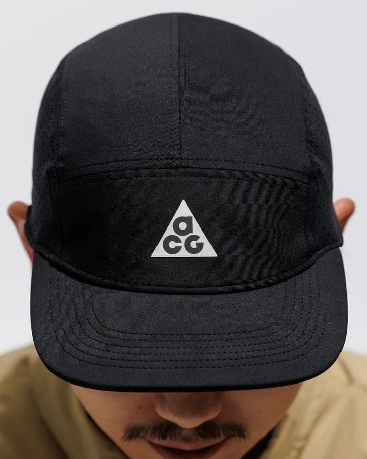 完売品【新品・未使用】ナイキ acg ナイロンキャップ M/L Dri-Fit