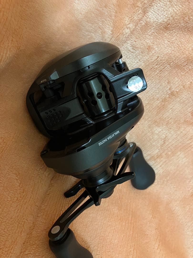 SHIMANO 21 SLX BFS XG RH ベイトリール