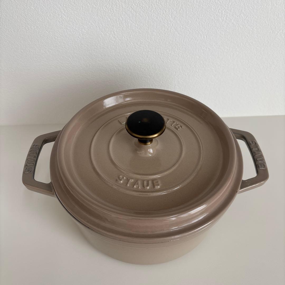 STAUB ストウブ ピコ ココットラウンド 18cm IH対応リネングレージュ