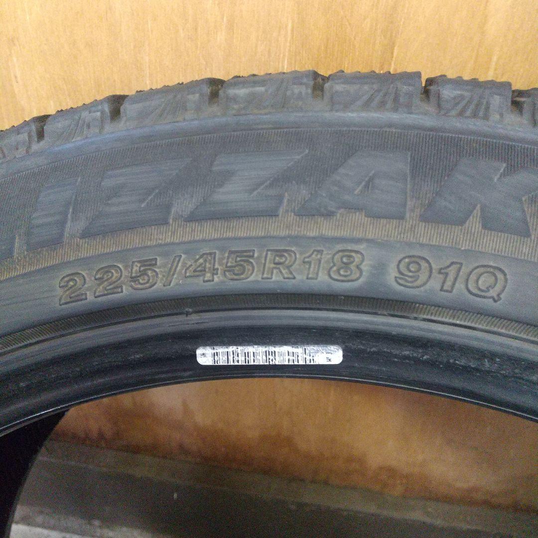 スタッドレスタイヤ VRX3 225/45R18 2本セット