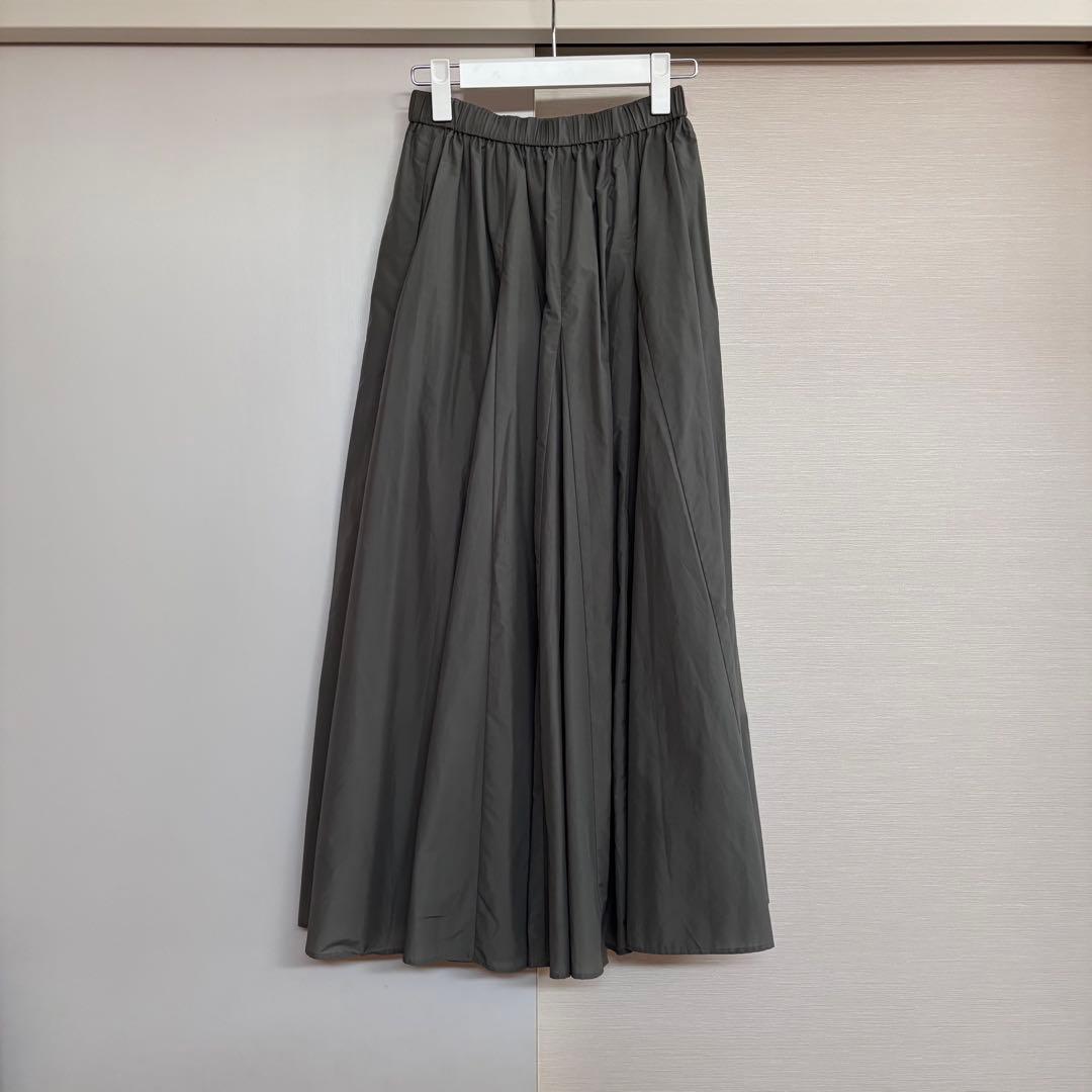 完売　2024年　23区 ナイロンコットンタフタ フレアスカート ¥19,910