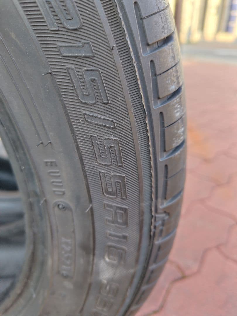 ダンロップ VE303 215/55R16 夏タイヤ