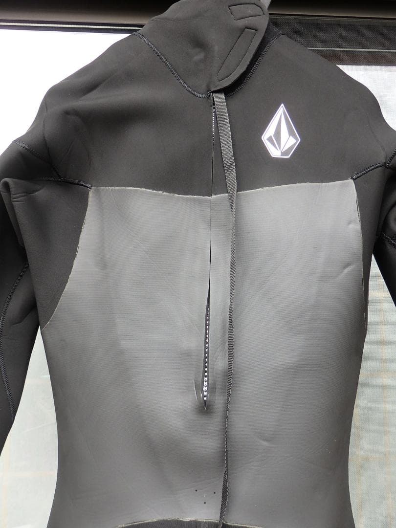 XXL！◆VOLCOM ウェットスーツ&オニールXLBサイズ◆