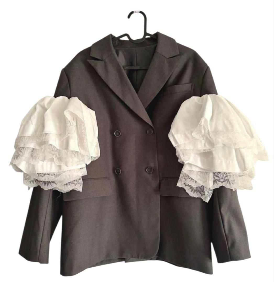 新品未使用 タグ有り Bibiy EMMA FRILL JACKET
