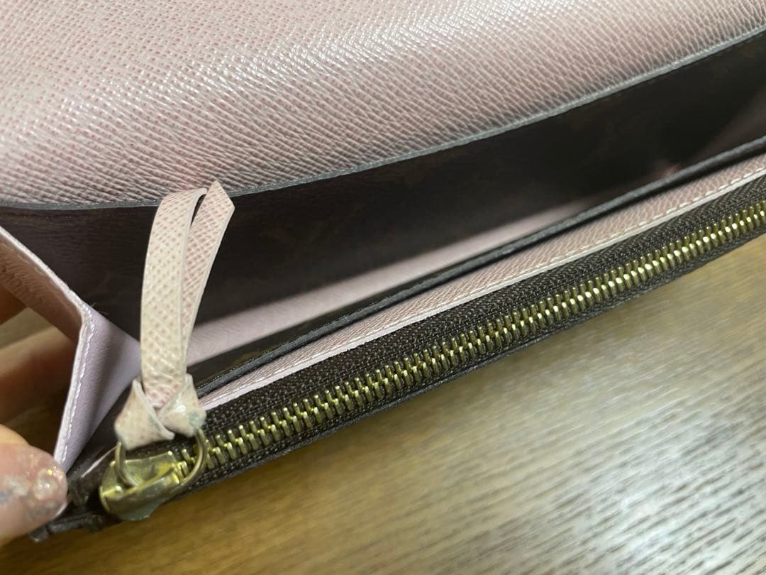 ルイヴィトン LOUIS VUITTON 二つ折り財布 ピンク