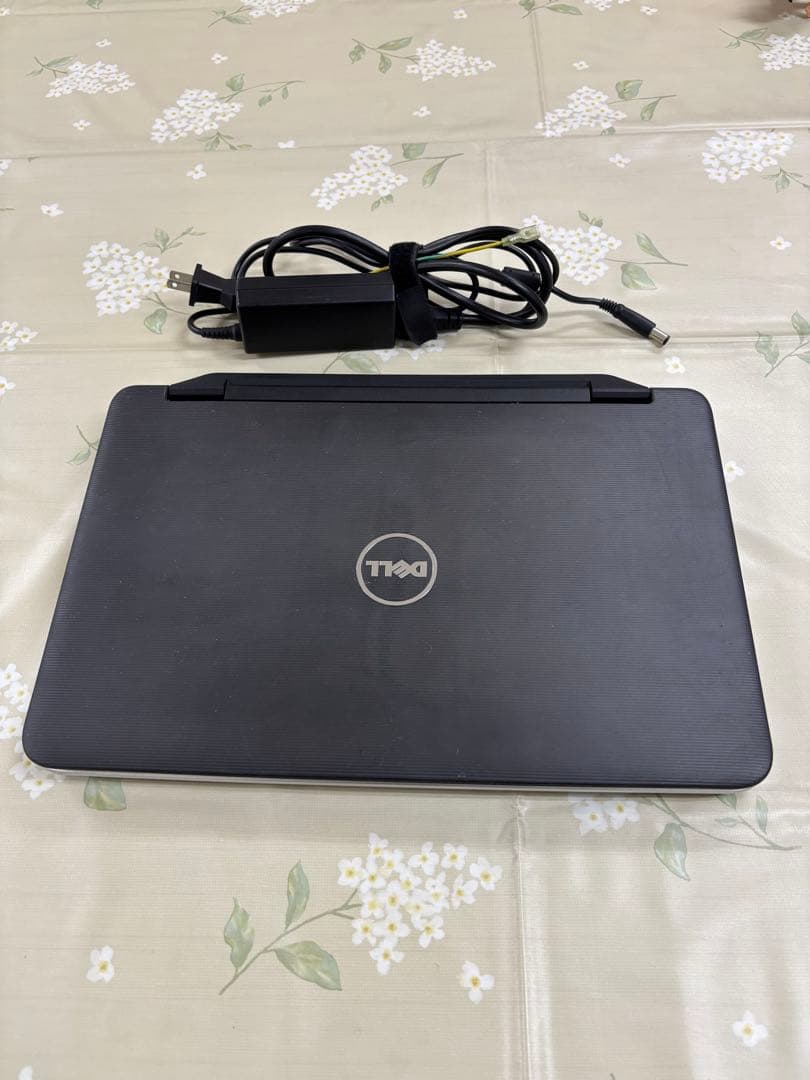 Dell Vostro 2520ノートPC ブラック ACアダプター付き
