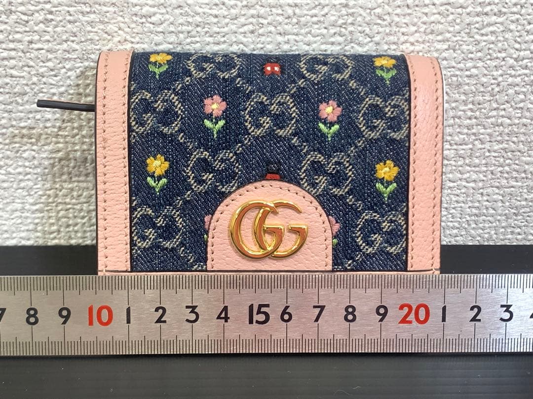 【新品未使用】GUCCI フローラルエンブロイダリー 二つ折り 財布