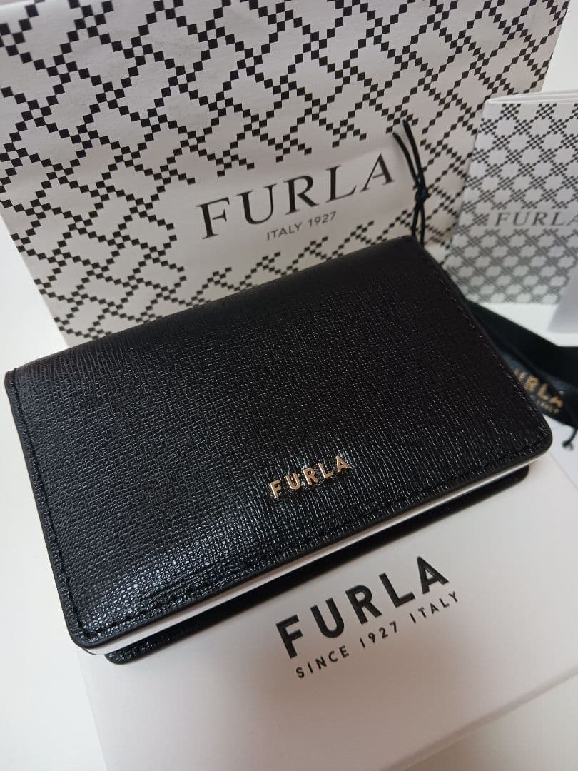 専用　★FURLA★ブラックレザー 名刺入　カード入　 付属品付　新品