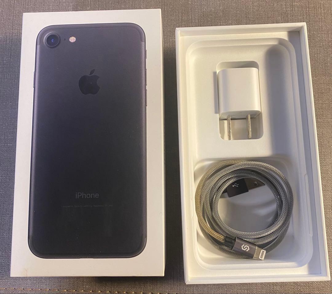 iPhone 7 ブラック 本体 256GB バッテリー92% SIM