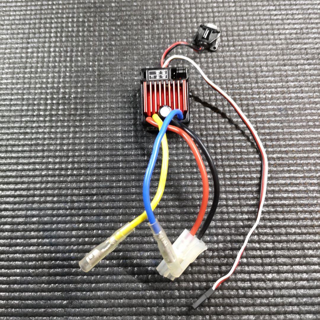 SAVOX SC-1251MG と ホビーウィングクイックラン1060 セット