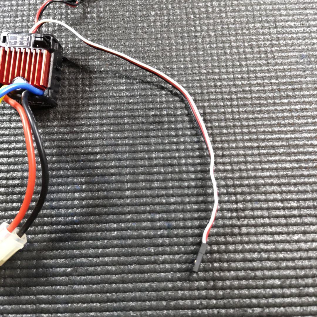 SAVOX SC-1251MG と ホビーウィングクイックラン1060 セット